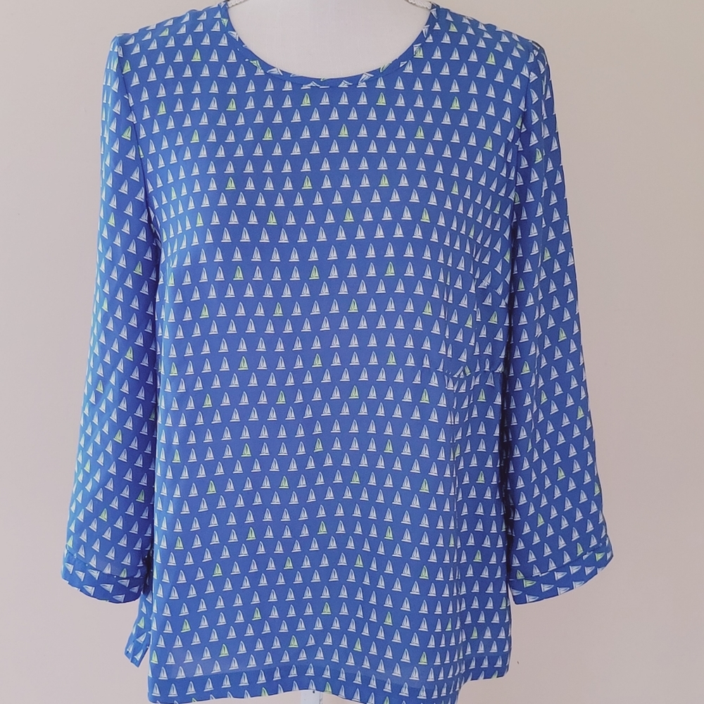 Merona Blue White Triangle Print Long Sleeve Blouse